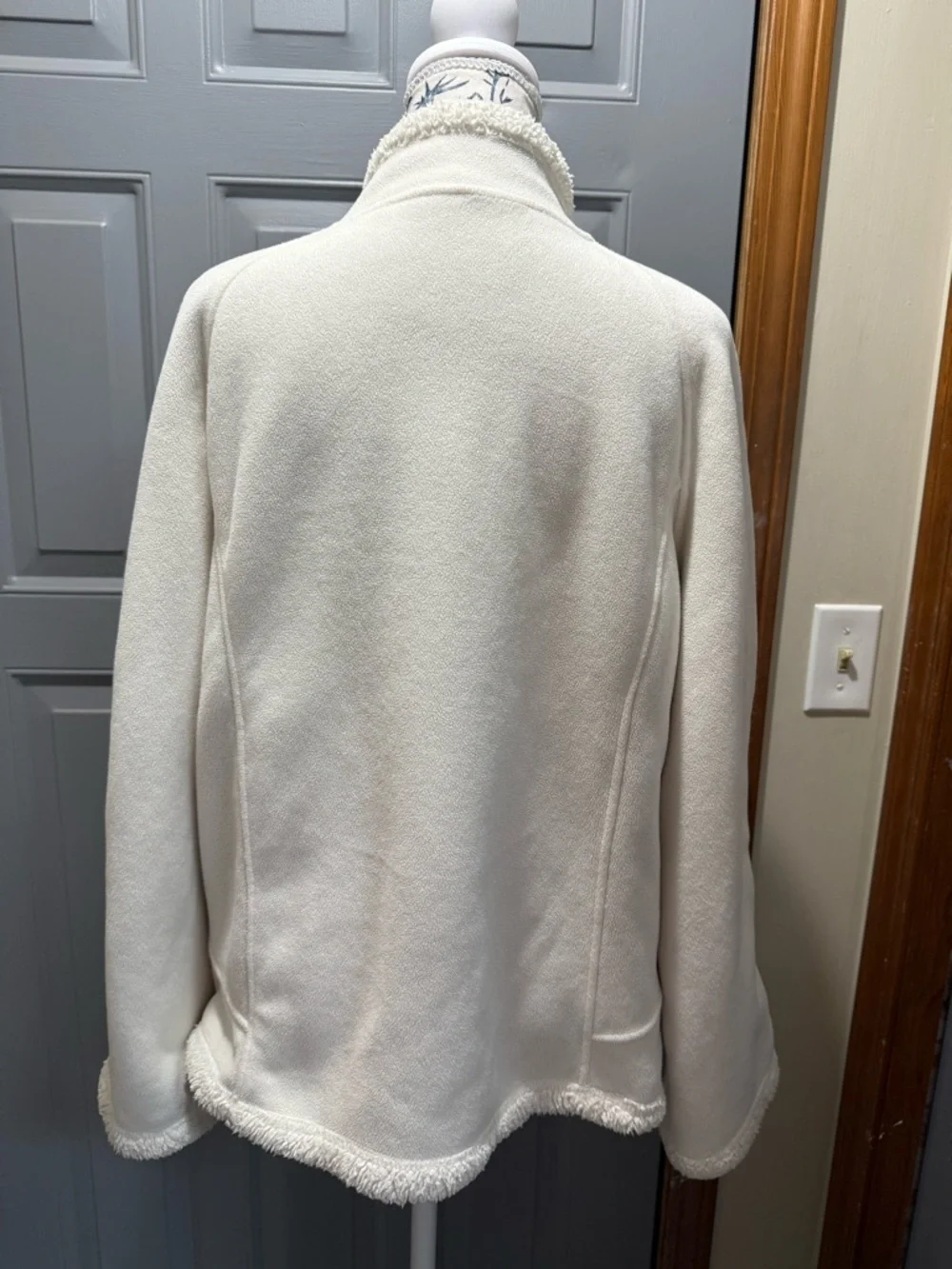 Green Tea White Full-Zip Teddy Bear Fleece Jacket (x-large) - Picture 5 of 13